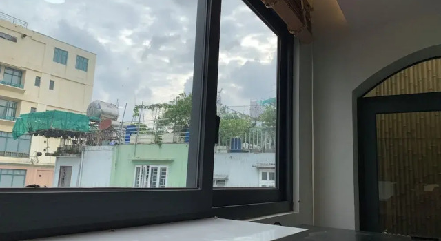 Семейный номер Standard с балконом Lunaria Maison SaiGon Central Park