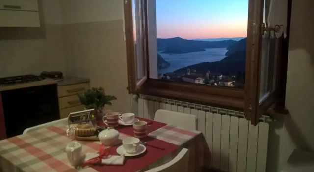 Home Iseo Lake, Buchen Sie Hotel Bossico Iseosee