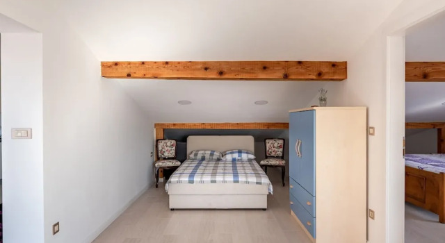 Plush Apartment in Rijeka with Hot Tub near Sea, Забронировать Апартаменты/квартира Риека Приморско-Горанская жупания