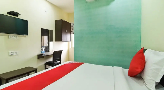 Sai Priya Residency by OYO Rooms, Book Hotel Nellore 