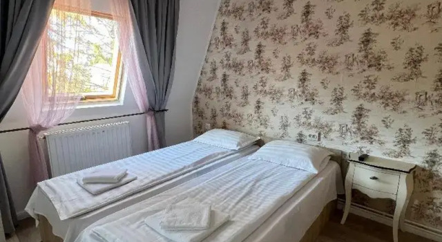 Vila Codreanu, Забронировать Отель Бран Брашов, рядом с Horror House Bran