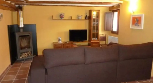 Casa Rural Aransay I y II, Забронировать Отель Белорадо Burgos Province