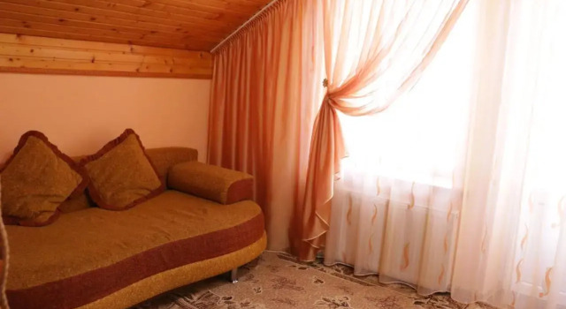 Karpatskyi Maetok, Prenota Hotel Slavske 
