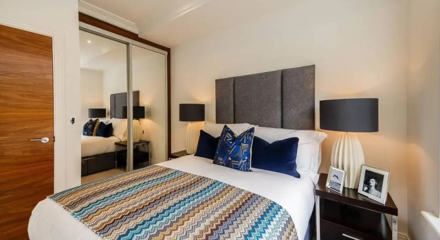Classy 2 Bedroom Apartment By The Thames, Varaa Huoneisto Asunnot kohteessa Merseyside, Huoneisto