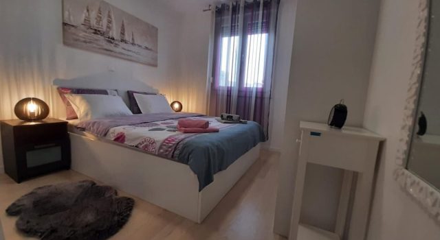Verdi 1-bed Apartment in Split, Prenota Appartamento Splitska 