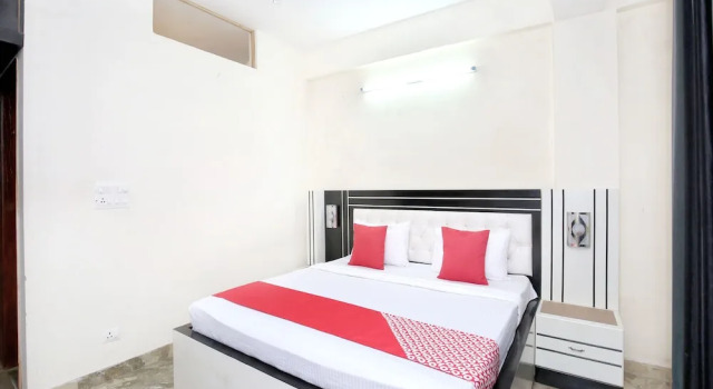 OYO 14883 HOME 1RK Barog Valley, Забронировать Отель Отели штата Химачал-Прадеш 3 звезды, 3*