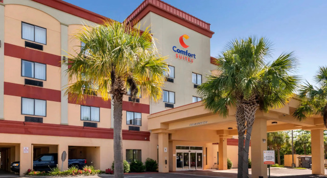 Люкс Comfort Suites West Jacksonville