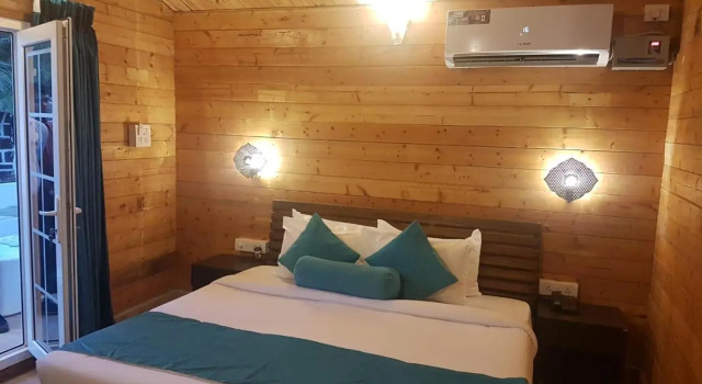 Paradise Village Beach Resort