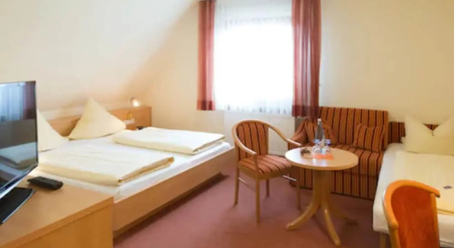 Четырёхместный номер Standard Hotel - Landgasthof Rebstock