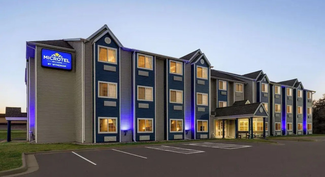 Microtel Inn & Suites New Ulm, Boek Hotel New Ulm Minnesota