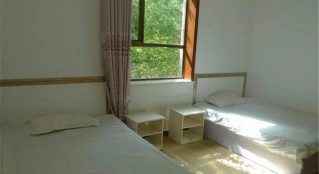 Shashan Renjia Inn, Book Hotel Jiuquan Gansu