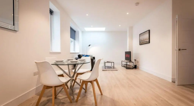 Fleet Heights Apartment Three, Varaa Huoneisto Asunnot kohteessa Merseyside, Huoneisto