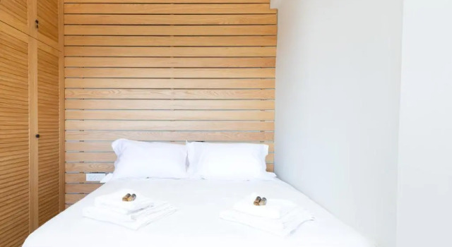 Thea Studio, Book Hotel Chrysoskalitissa Greece