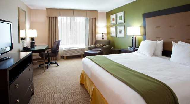 Номер Standard Holiday Inn Express & Suites Jacksonville - Atlantic Beach by IHG