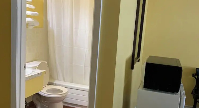 Номер Economy Spanish River Inn