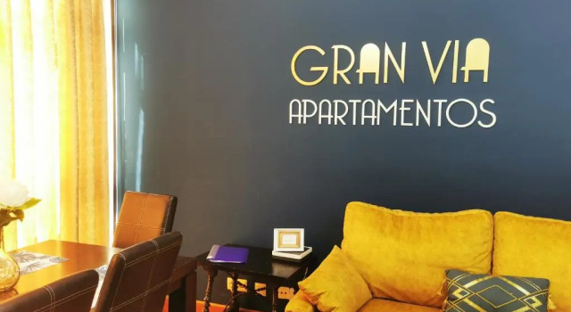 Апартаменты Apartamentos Gran Via