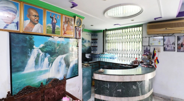 Spot on 43882 Hotel Jeevak International, Varaa Hotelli Hotellit Bodhgaya aamiaisella, Aamiainen