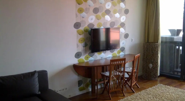 Апартаменты Modern Apartment with Lake View