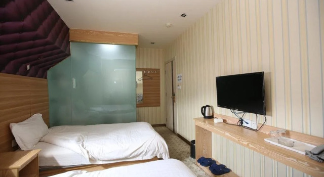 Youth Star Express Hotel, Book Hotel Jinshui District Henan
