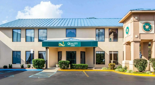 Standard Zimmer Quality Inn