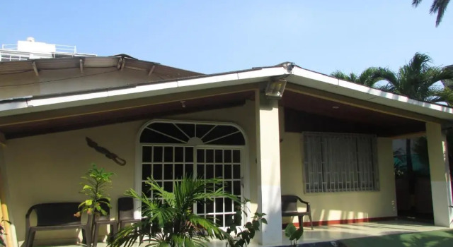 Номер Standard Posada Hostal Miss Marlly