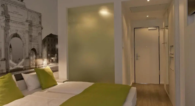 Двухместный номер Standard Super 8 by Wyndham Munich City North