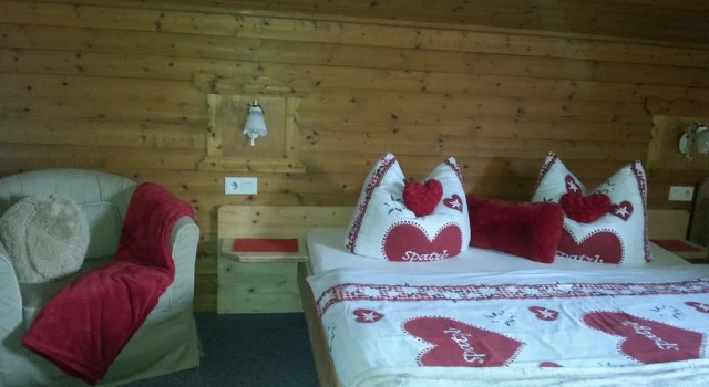 Haus Tyrol, Забронировать Отель Удернс Фюген