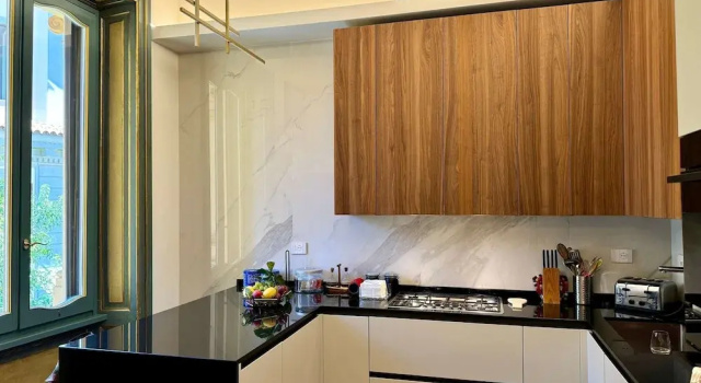 Апартаменты Rare Large and Elegant Rome Apartment in Prati Neighborhood Perfect for Families or Friends