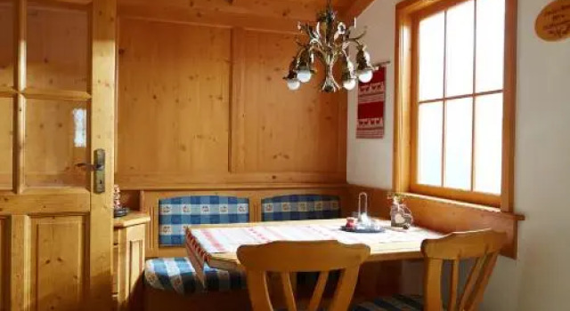 Alpenflair Ferienwohnungen Whg 202, Varaa Huoneisto Hotellit Baijeri pysäköinnillä, Pysäköinti