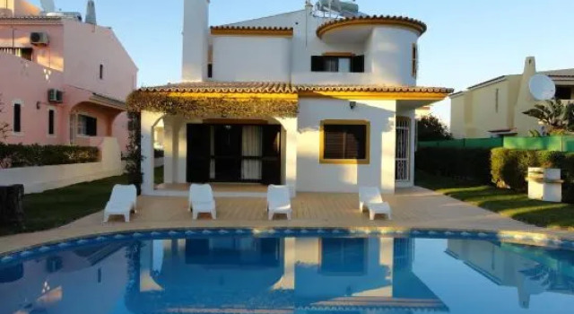 Villa Cavaco, Rezerwuj Willa Hotele w Sotavento z basenem, Basen