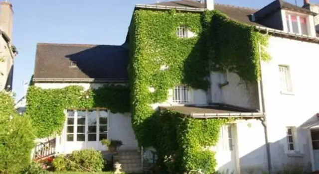 Le Clos d’Elisa chambres d'hotes Monts, Rezerwuj Hotel  