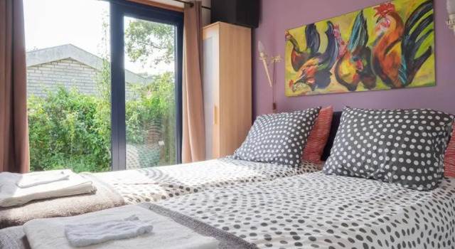 Kittys Place Warmond, Забронировать Отель Отели Южной Голландии с парковкой, Парковка