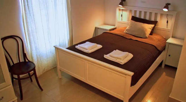 Mi A Ko Vendégház, Rezervovat Hotel Köveskál 