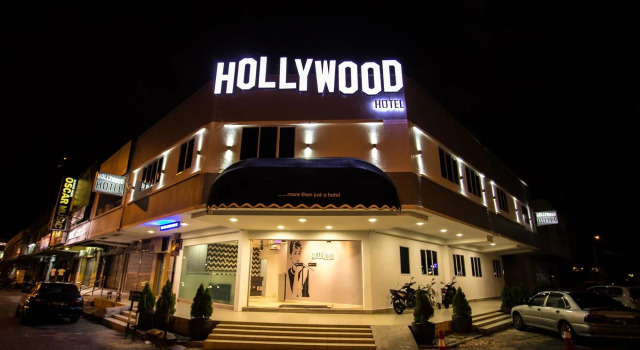 Hollywood Hotel