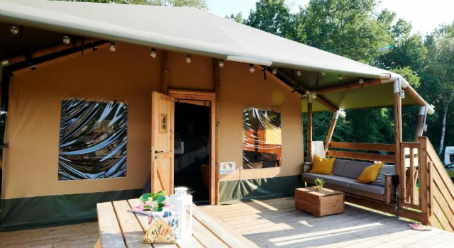 Тент Luxe Safaritent 6 persoons op Camping Rijsterbos