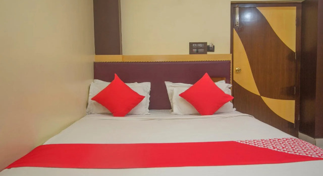 Hotel Mmg Lodge by OYO Rooms