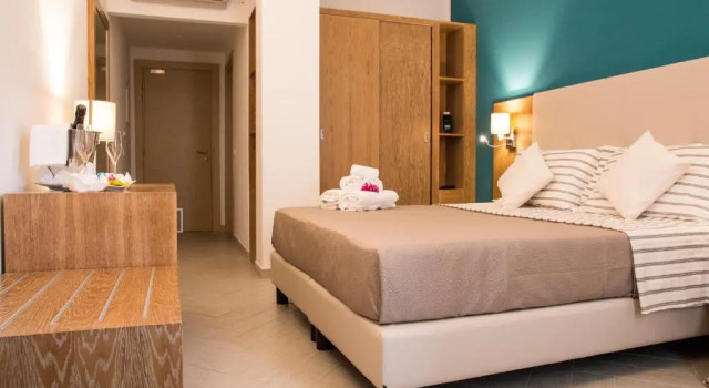 Четырёхместный номер Comfort Hotel Maria