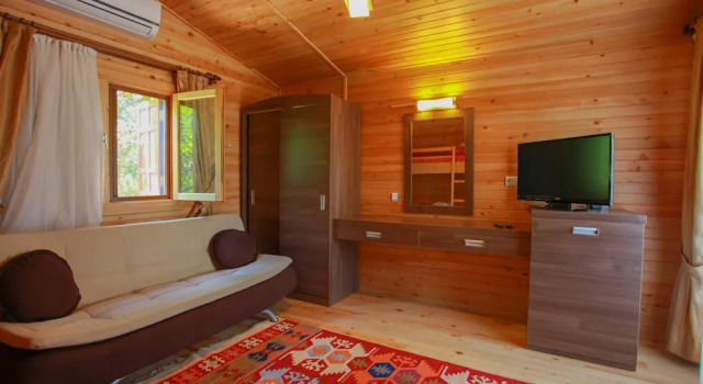 Бунгало Deluxe с балконом Baris Pension & Bungalows
