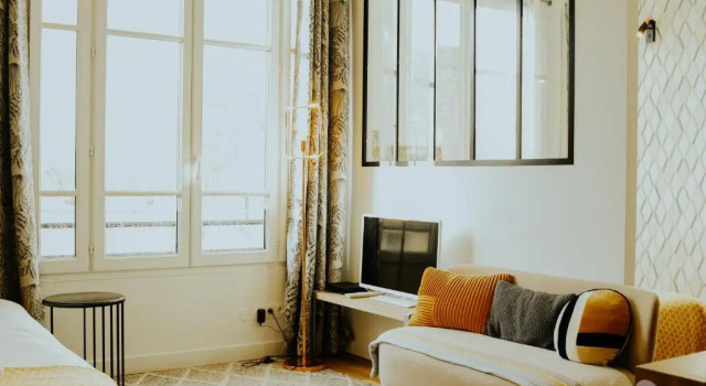 Versailles brand new flat 5mn walk from the Palace, Book Apartment Versailles 