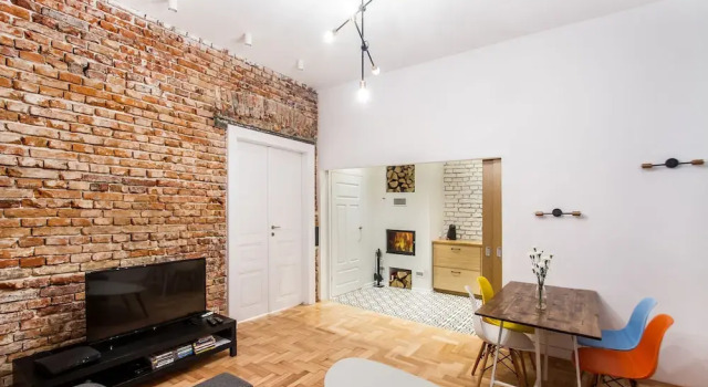 Апартаменты Best Location Apartment