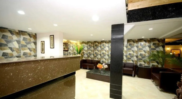 Raj Bilas Palace, Rezervovat Hotel Nainital Uttarakhand