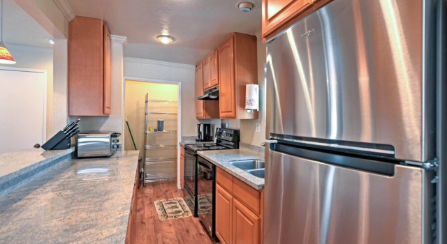 Коттедж с 3 комнатами Remodeled & Cozy Gilroy Guest House Near Downtown!