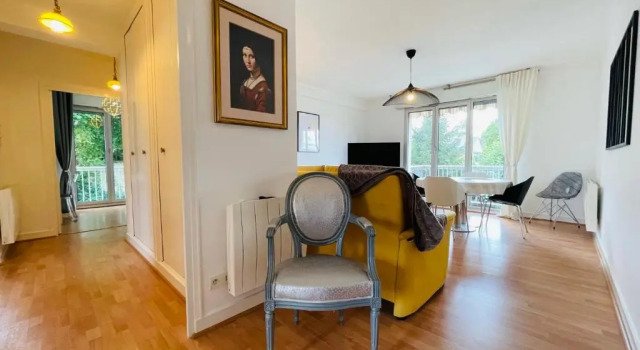 Апартаменты La Belle Ferronnière appartement avec environnement paisible