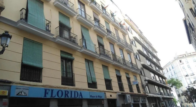 Hostal Florida, Забронировать Отель Мадрид Провинция Мадрид, рядом с Дом-музей Лопе де Вега