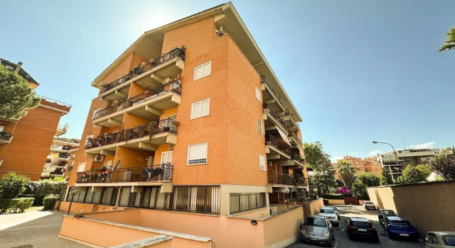 Luminous 2Br Family Apartment In Residential Area