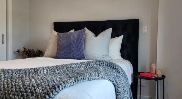 Enfield Lux- Brand New Apartment, Buchen Sie Ferienwohnung Auckland 