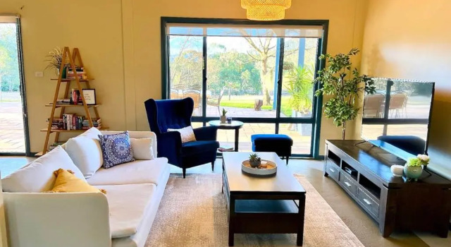 Вилла Superior Barrington Riverside Cottages