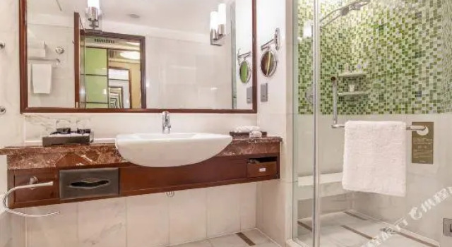 Номер Deluxe Отель Grand Mercure Changsha Downtown