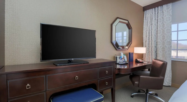Четырёхместный номер Executive Sheraton Tarrytown Hotel