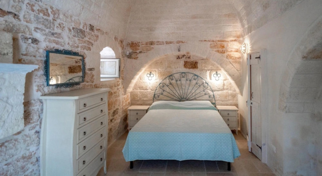 3195 Trullo Starbax by Perle di Puglia, Book Vacation Home Hotels in Murgia with Parking, Parking